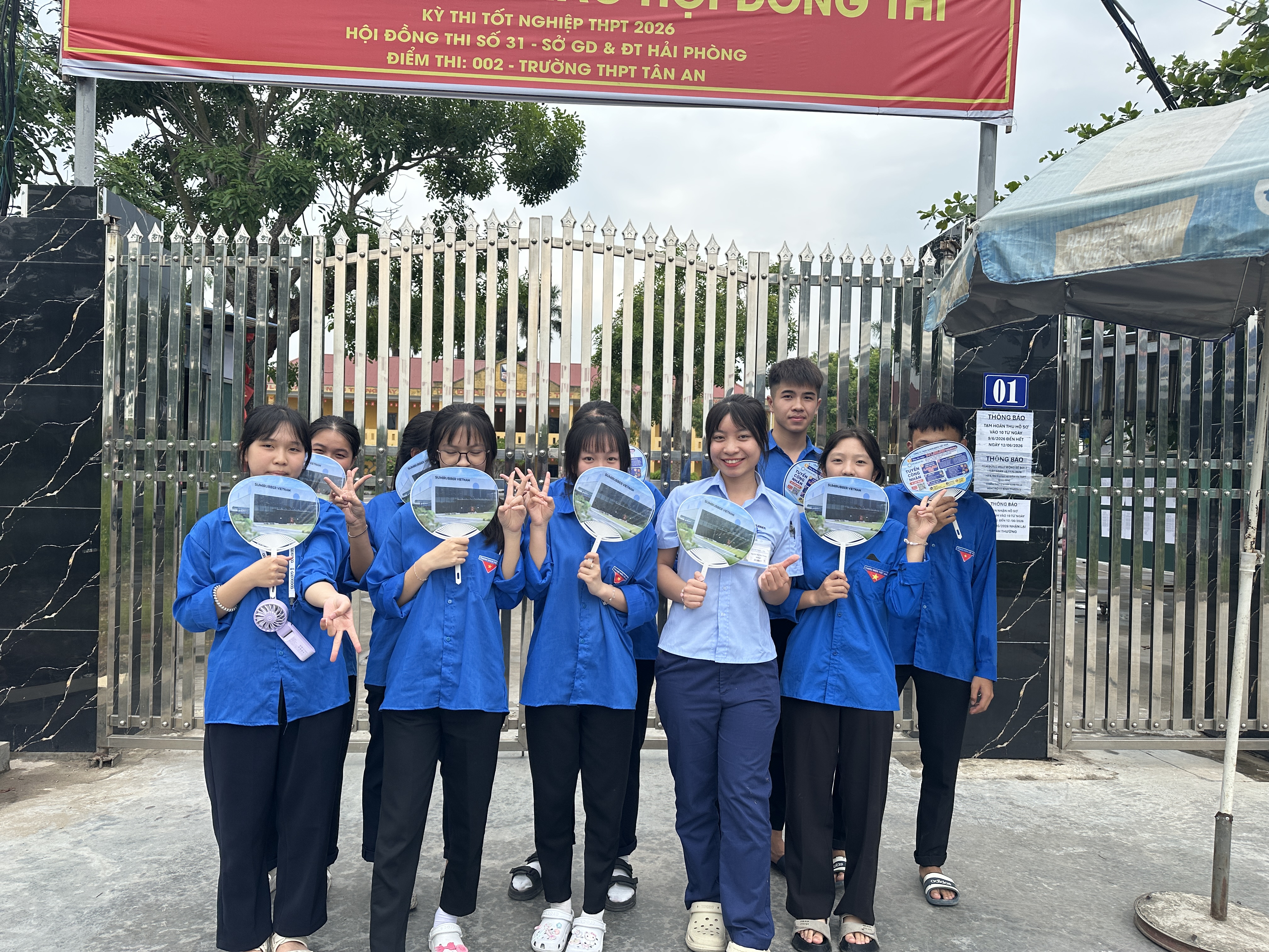 SRV đồng hành cùng sĩ tử trong mùa thi - Tiếp sức cho những ước mơ